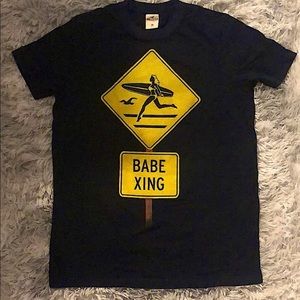 Hollister Men's Tee Shirt - DRY CLEANED